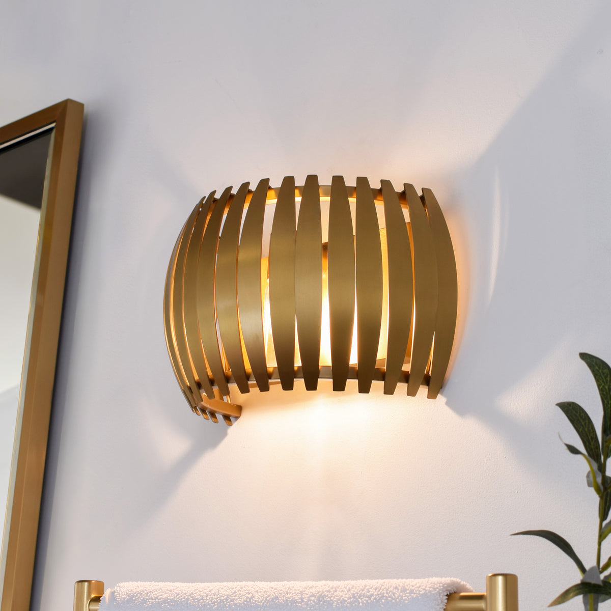 Dean Wall Lamp