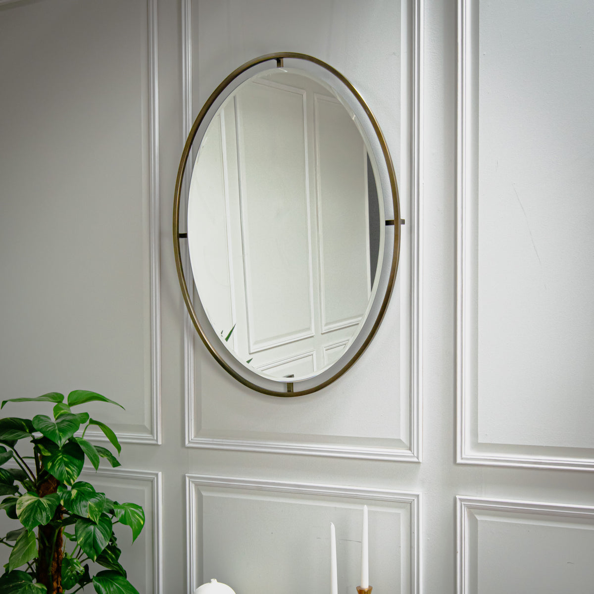 Gordone Mirror