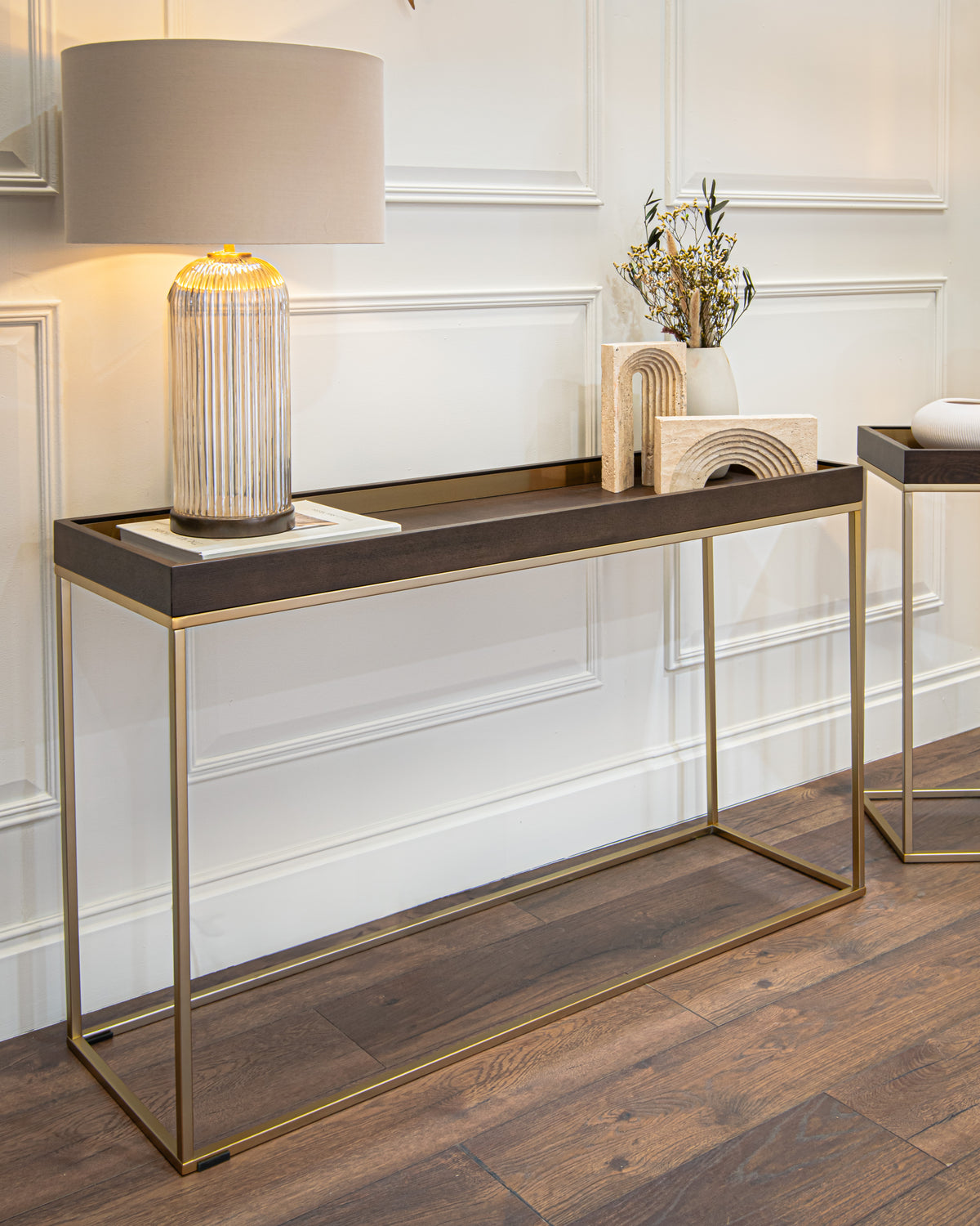 Alyn Console Table
