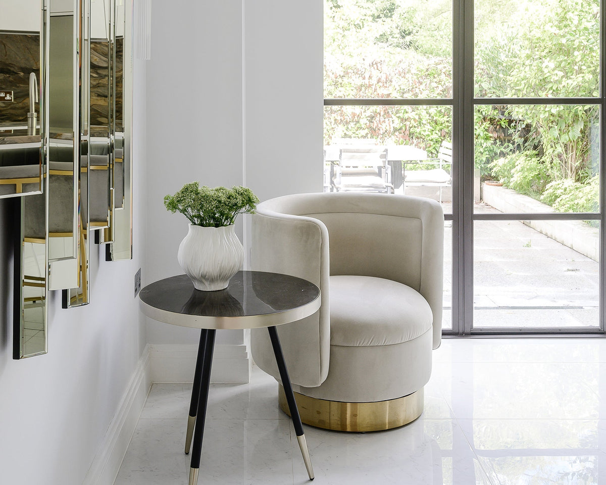Studio 21 Chair