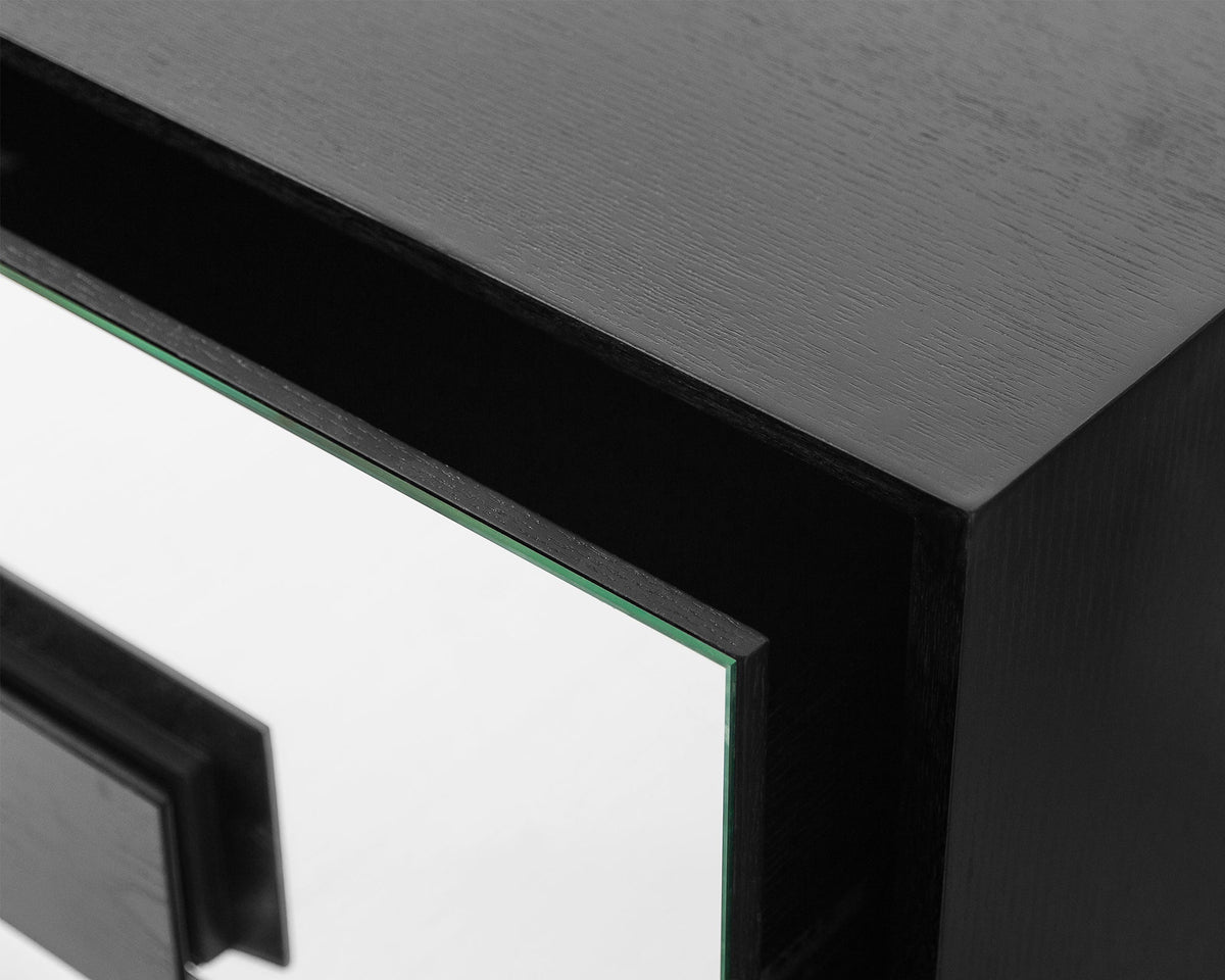 Etna Chest of Drawers