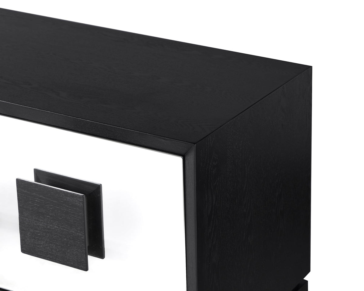 Etna TV Unit