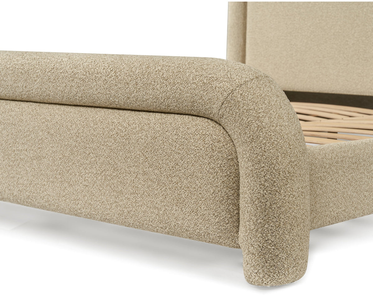 Bareta King Size Bed
